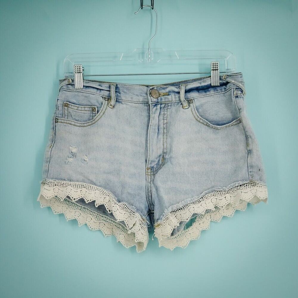 Free People Size 27 Light Wash Lacey Lace Button Zip Cotton Denim Jean Shorts